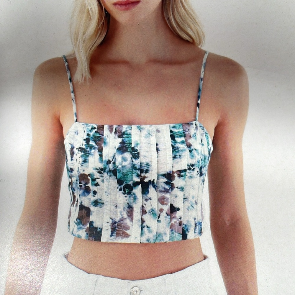 ESPECIA Women's Anastacia Crop Top Size S in White/Blue